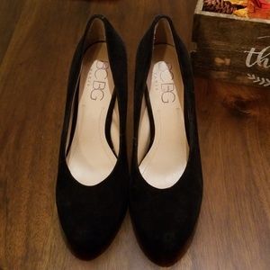 BCBG 3.5" heels!!